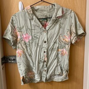 Vintage Hawaiian Button-Up Women Top